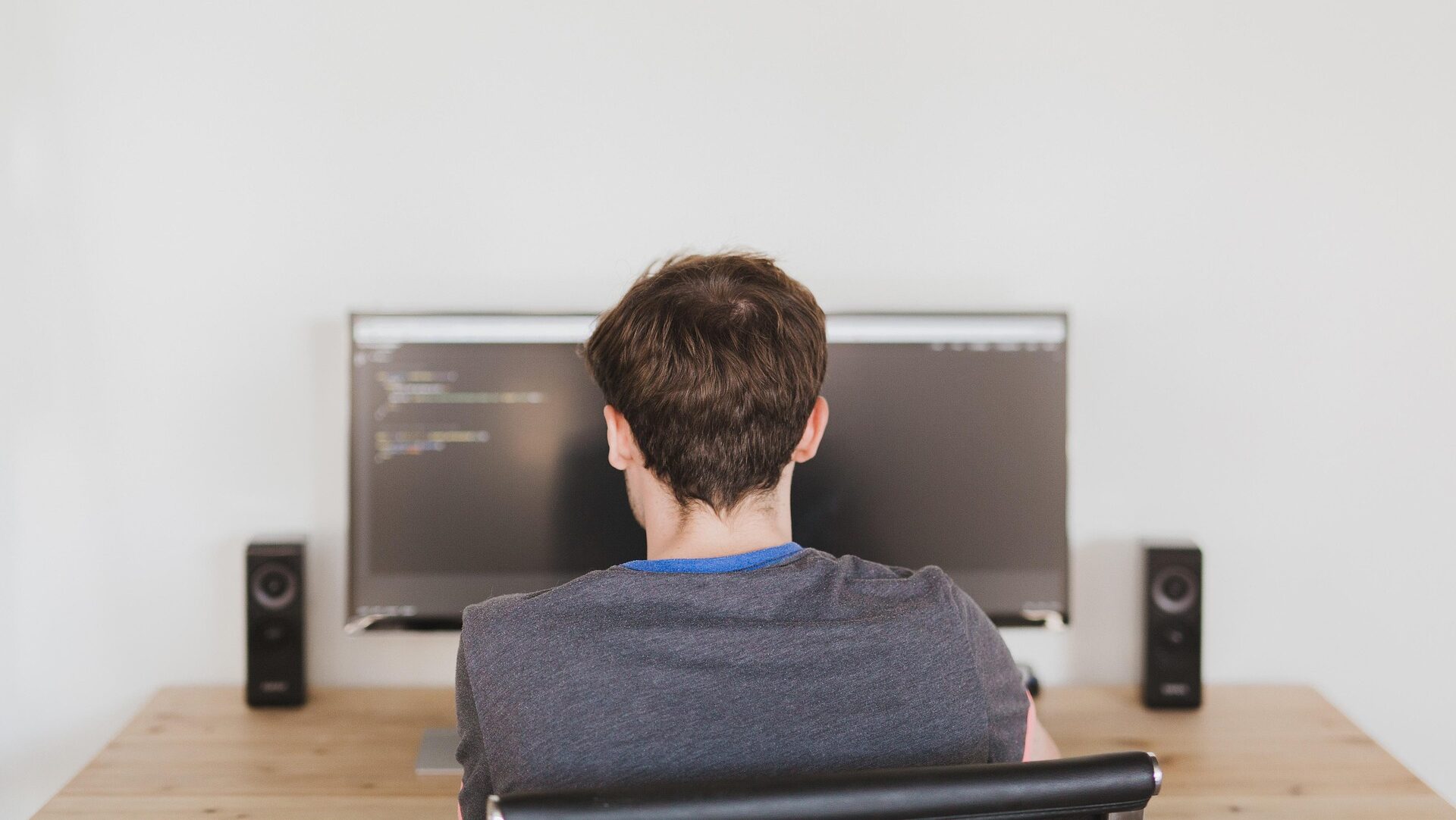 クラウドワークスで疲れた?案件が取れない理由と解決策