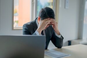 営業マン　悩む